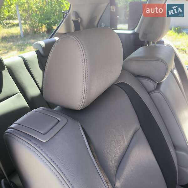 Внедорожник / Кроссовер Mazda CX-9 2007 в Днепре