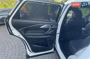 Позашляховик / Кросовер Mazda CX-9 2017 в 
