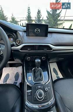 Позашляховик / Кросовер Mazda CX-9 2016 в 
