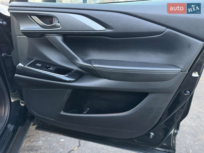 Позашляховик / Кросовер Mazda CX-9 2019 в Києві