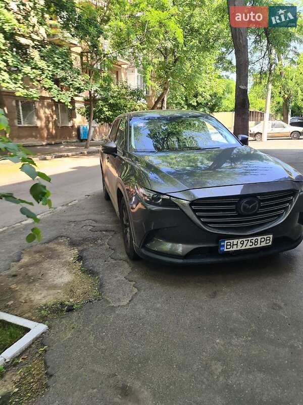 Внедорожник / Кроссовер Mazda CX-9 2017 в Одессе