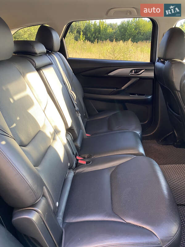 Внедорожник / Кроссовер Mazda CX-9 2016 в Львове