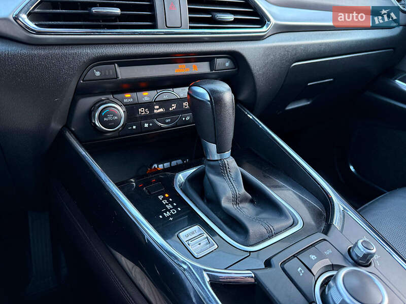 Внедорожник / Кроссовер Mazda CX-9 2016 в Львове
