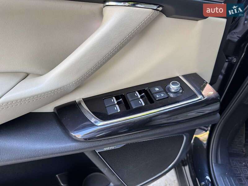 Позашляховик / Кросовер Mazda CX-9 2017 в Києві фото 13 Позашляховик / Кросовер Mazda CX-9 2017 в Києві