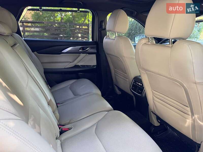 Позашляховик / Кросовер Mazda CX-9 2017 в Києві фото 28 Позашляховик / Кросовер Mazda CX-9 2017 в Києві
