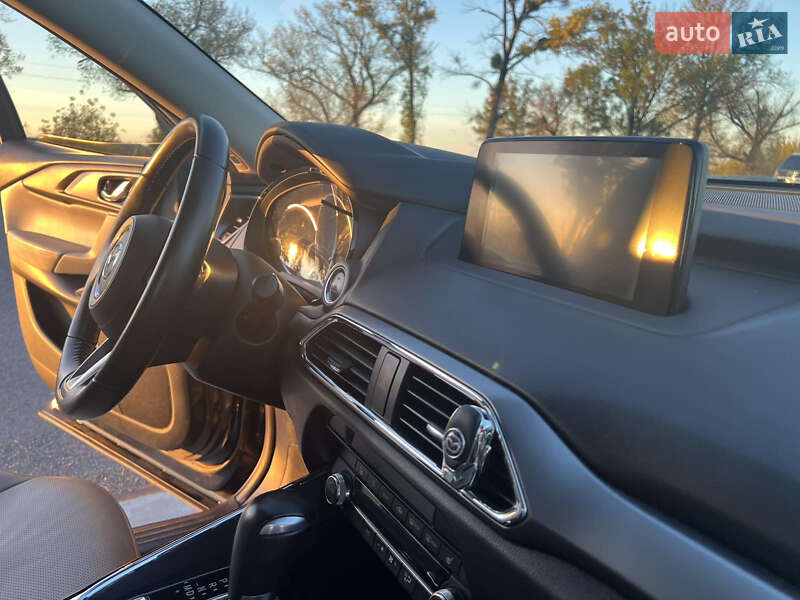 Внедорожник / Кроссовер Mazda CX-9 2018 в Звенигородке