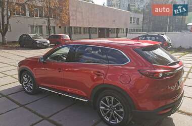 Позашляховик / Кросовер Mazda CX-9 2018 в 