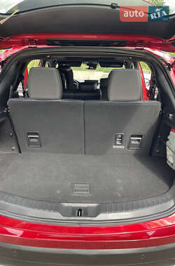 Позашляховик / Кросовер Mazda CX-9 2021 в 