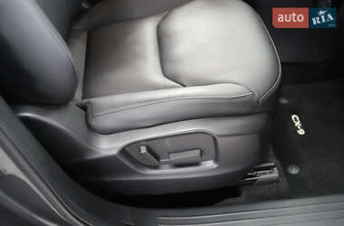 Позашляховик / Кросовер Mazda CX-9 2023 в 