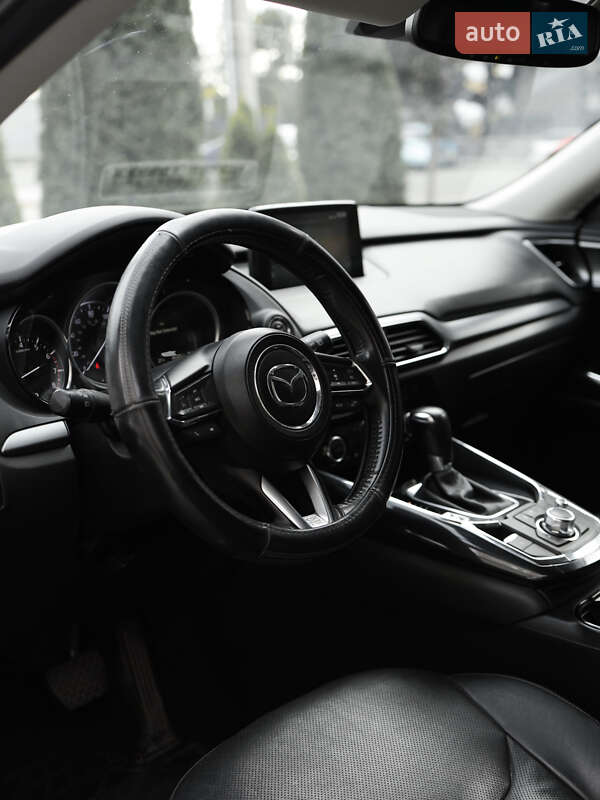 Позашляховик / Кросовер Mazda CX-9 2017 в Ужгороді