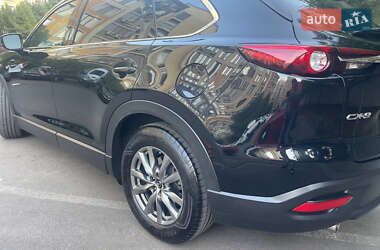 Позашляховик / Кросовер Mazda CX-9 2018 в 