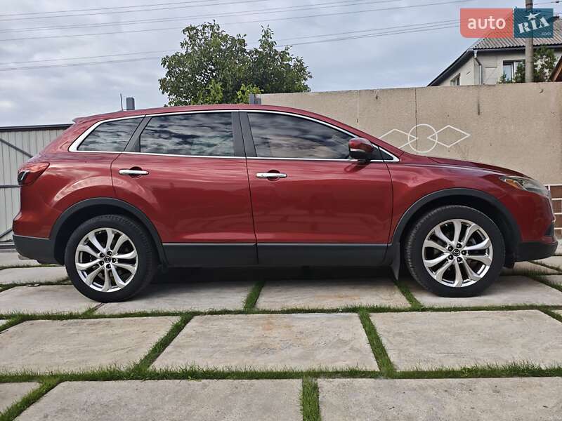 Позашляховик / Кросовер Mazda CX-9 2013 в 