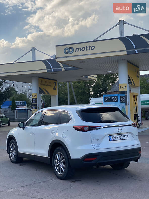 Позашляховик / Кросовер Mazda CX-9 2017 в Житомирі