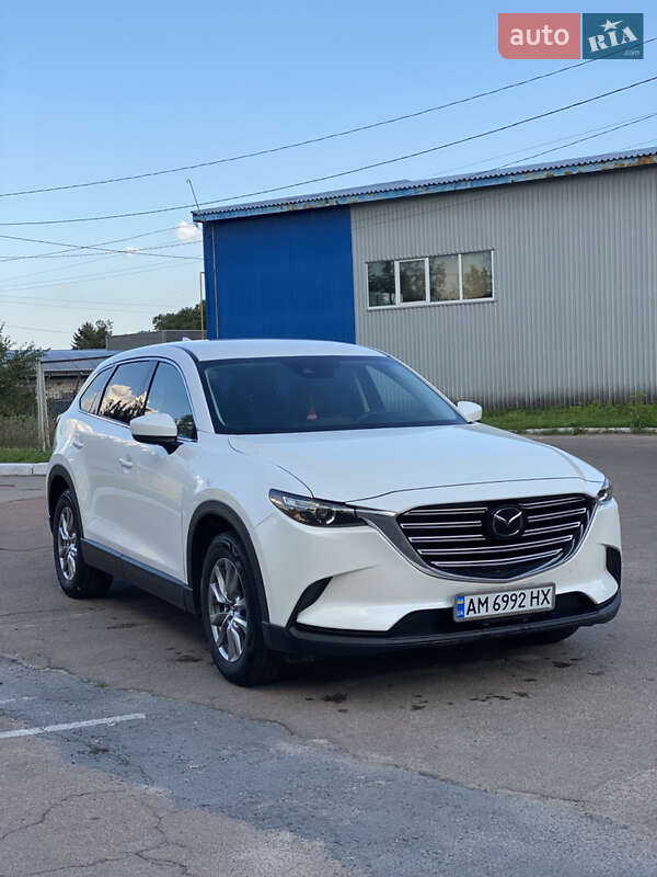 Позашляховик / Кросовер Mazda CX-9 2017 в Житомирі
