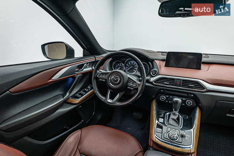 Внедорожник / Кроссовер Mazda CX-9 2016 в Киеве