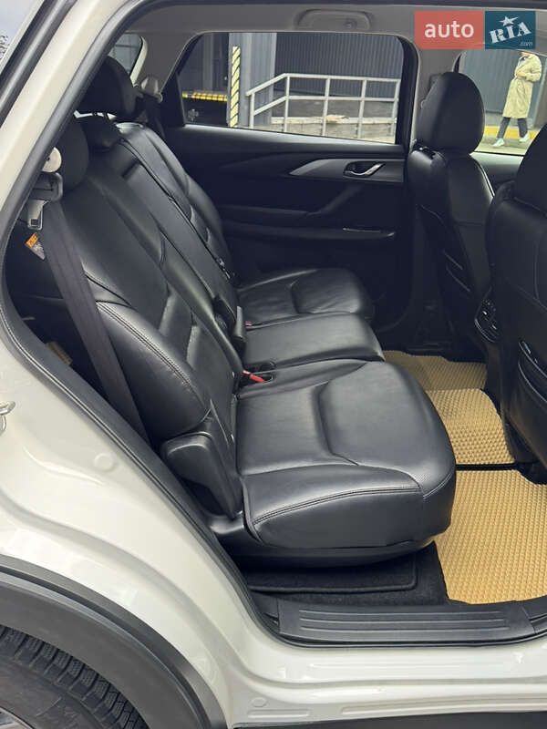 Внедорожник / Кроссовер Mazda CX-9 2019 в Ужгороде