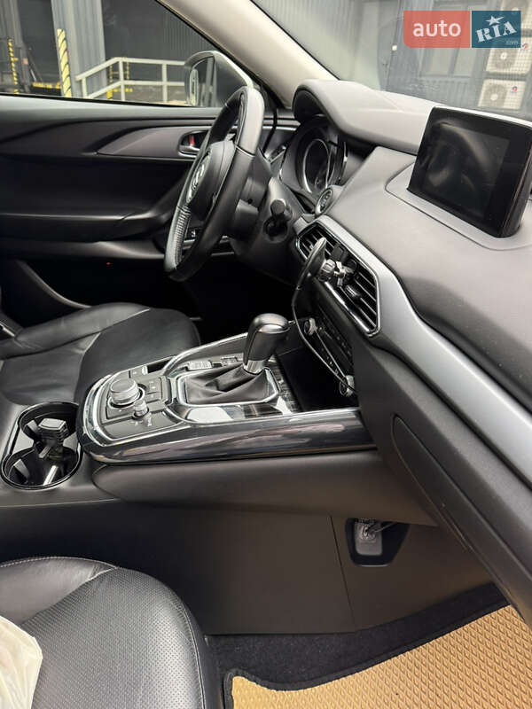 Внедорожник / Кроссовер Mazda CX-9 2019 в Ужгороде