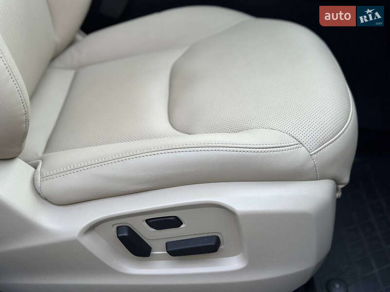 Позашляховик / Кросовер Mazda CX-9 2022 в Дніпрі фото 37 Позашляховик / Кросовер Mazda CX-9 2022 в Дніпрі