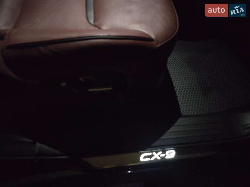 Позашляховик / Кросовер Mazda CX-9 2019 в Києві фото 63 Позашляховик / Кросовер Mazda CX-9 2019 в Києві