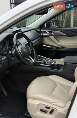 Позашляховик / Кросовер Mazda CX-9 2017 в  фото 12 Позашляховик / Кросовер Mazda CX-9 2017 в