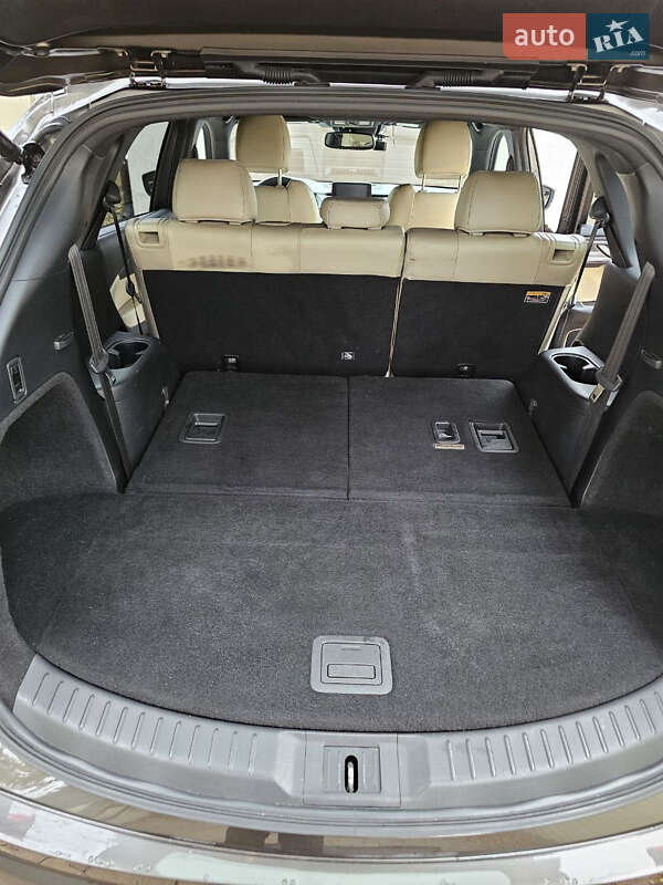 Позашляховик / Кросовер Mazda CX-9 2017 в Полтаві фото 29 Позашляховик / Кросовер Mazda CX-9 2017 в Полтаві