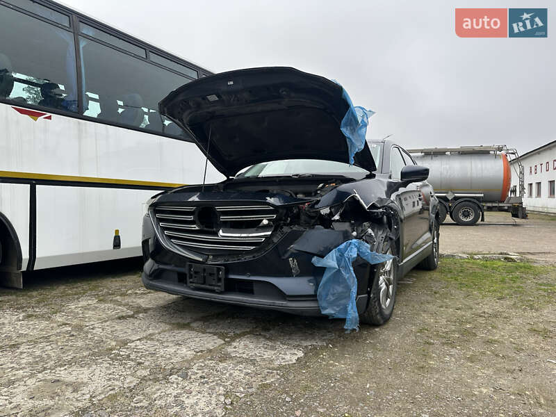 Внедорожник / Кроссовер Mazda CX-9 2018 в Новояворовске