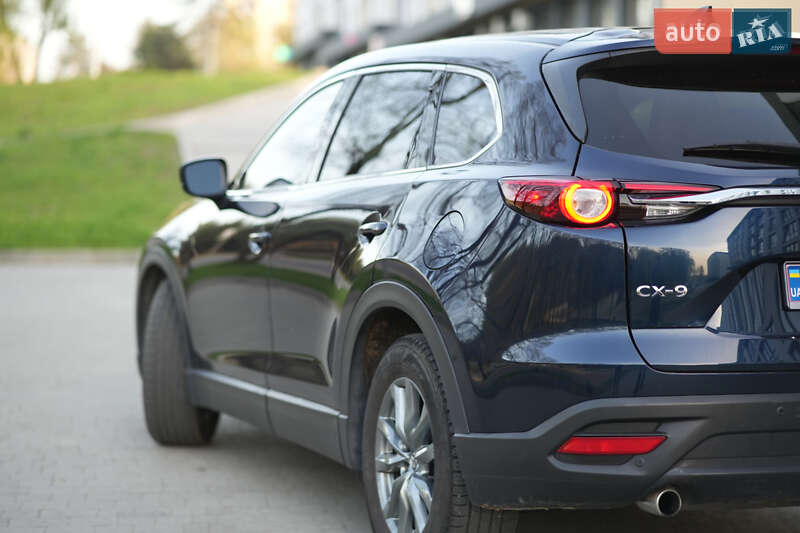 Позашляховик / Кросовер Mazda CX-9 2021 в Львові