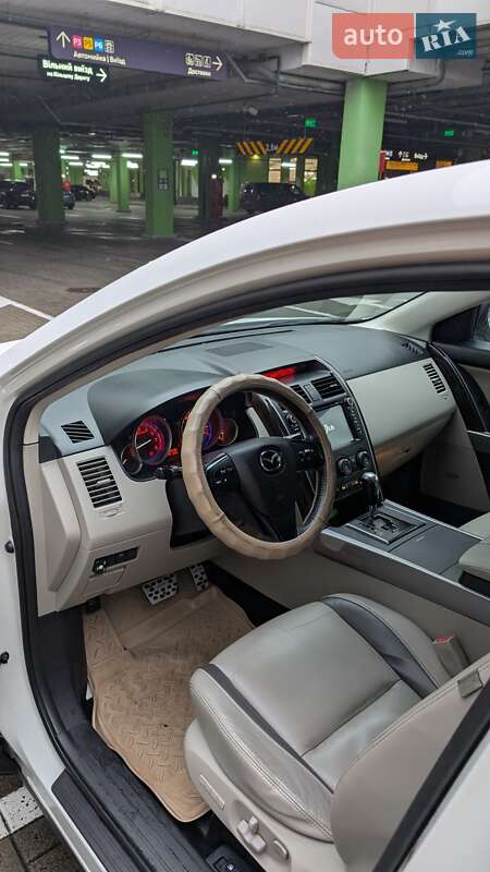 Внедорожник / Кроссовер Mazda CX-9 2010 в Киеве