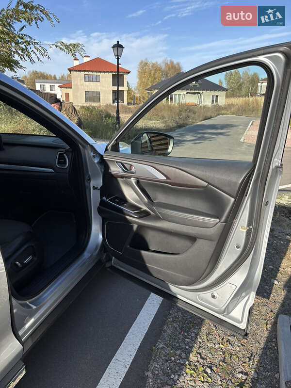 Позашляховик / Кросовер Mazda CX-9 2016 в Києві