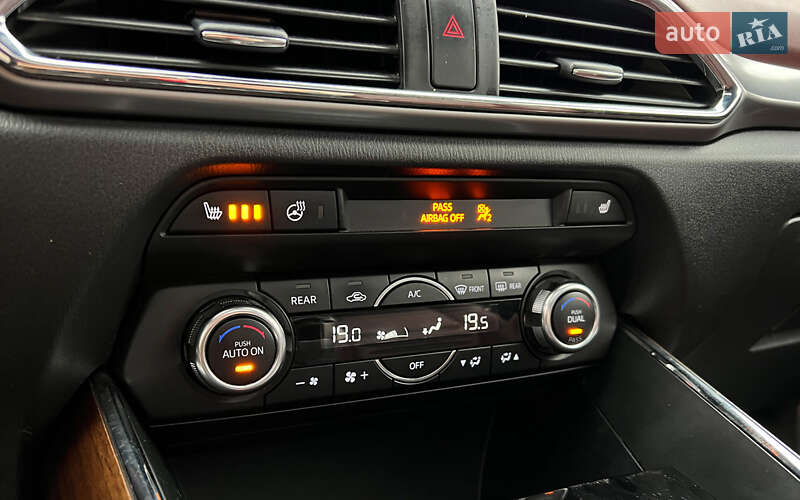 Внедорожник / Кроссовер Mazda CX-9 2018 в Львове