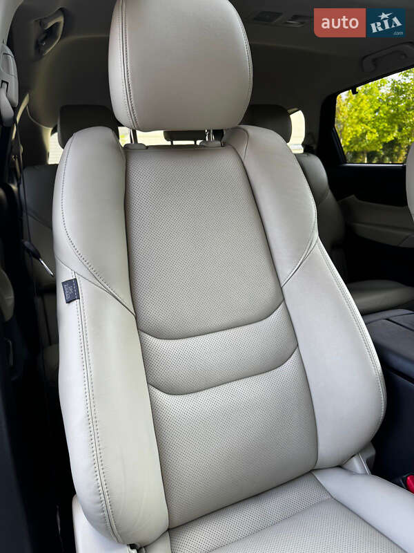 Внедорожник / Кроссовер Mazda CX-9 2018 в Киеве