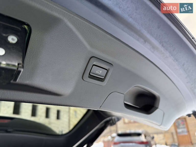 Внедорожник / Кроссовер Mazda CX-9 2019 в Житомире