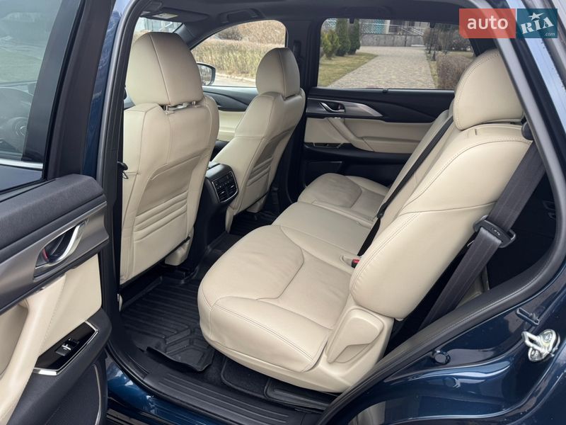 Внедорожник / Кроссовер Mazda CX-9 2019 в Киеве