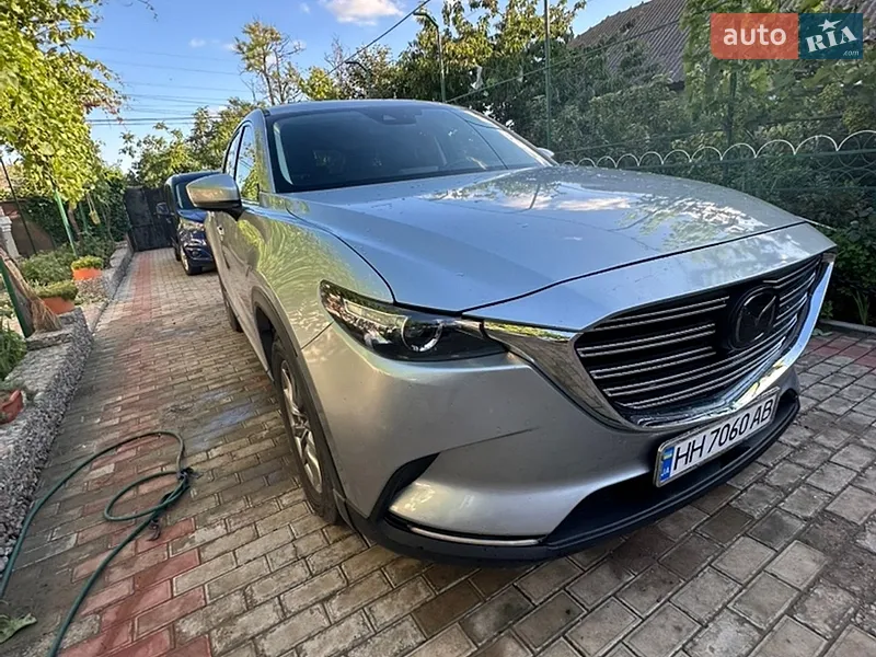 Mazda CX-9