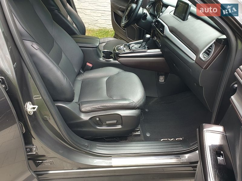 Внедорожник / Кроссовер Mazda CX-9 2018 в Киеве
