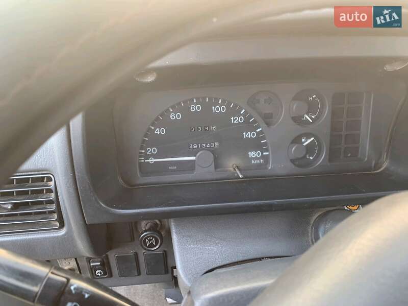 Минивэн Mazda E-series 1997 в Николаеве фото 4 Минивэн Mazda E-series 1997 в Николаеве