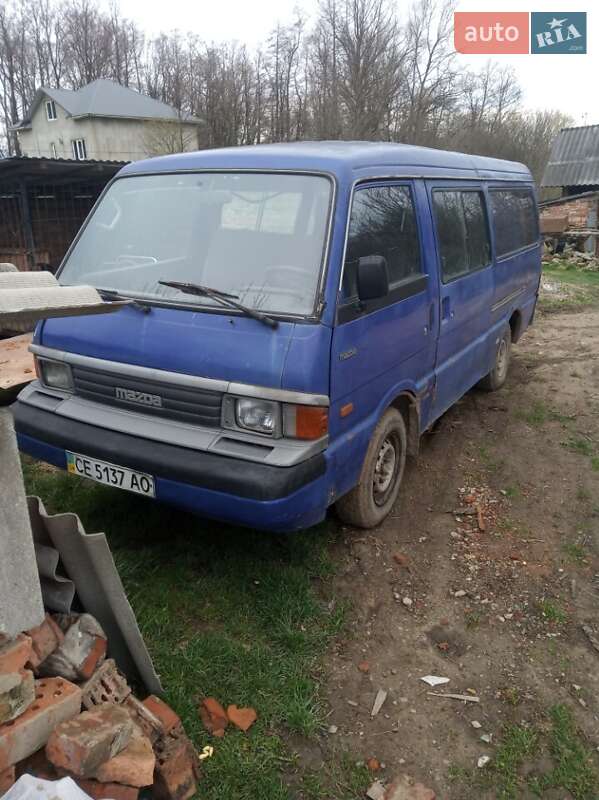 Мінівен Mazda E-series 1990 в Сторожинці