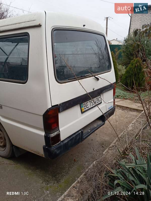 Минивэн Mazda E-series 1992 в Николаеве фото 2 Минивэн Mazda E-series 1992 в Николаеве