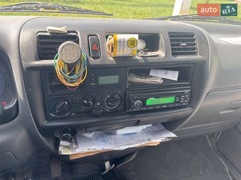 Микроавтобус Mazda E-series 2007 в 