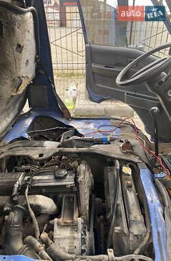 Другие автобусы Mazda E-series 1997 в 