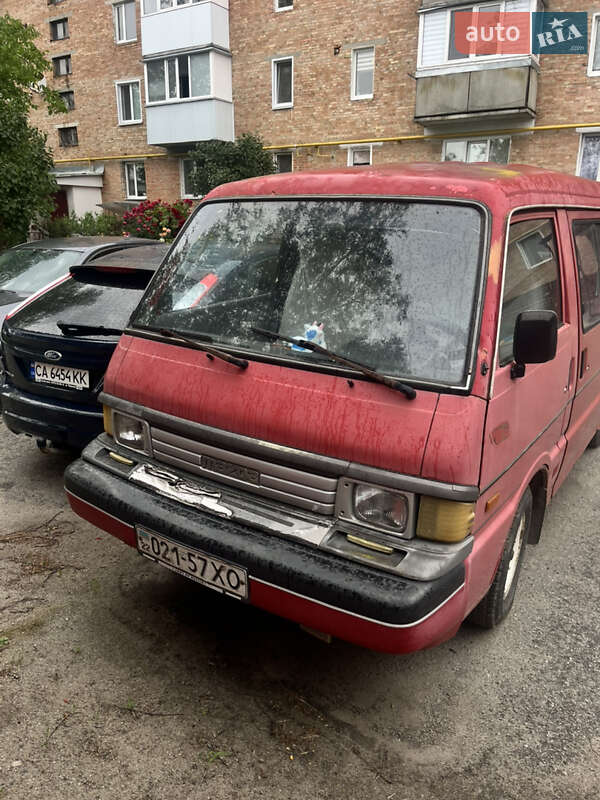 Мінівен Mazda E-series 1995 в Корсунь-Шевченківському фото 6 Мінівен Mazda E-series 1995 в Корсунь-Шевченківському