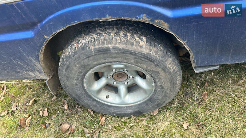 Мінівен Mazda E-series 1998 в Полтаві фото 5 Мінівен Mazda E-series 1998 в Полтаві