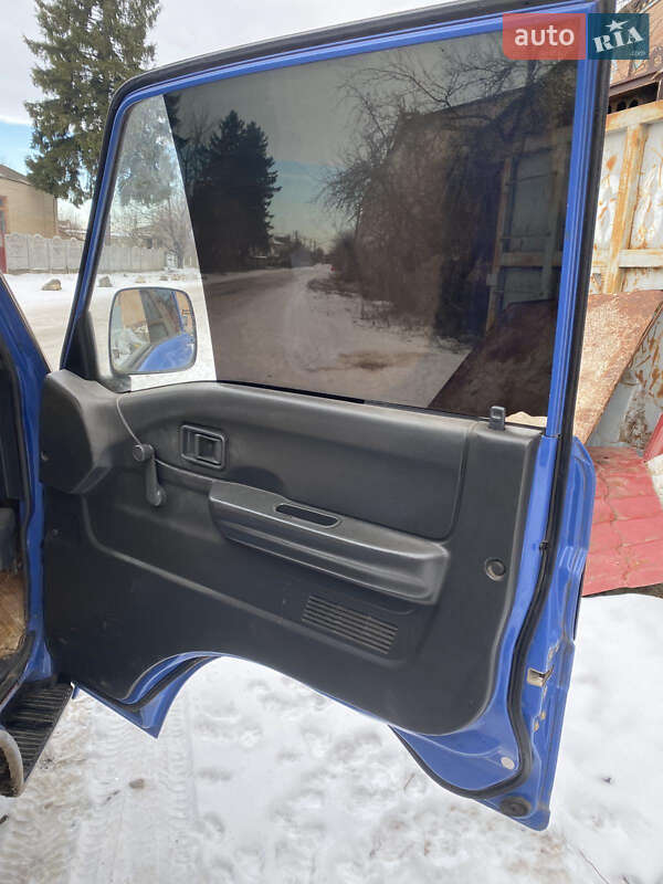 Минивэн Mazda E-series 1997 в Летичеве