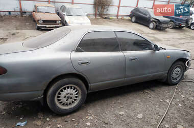 Седан Mazda Efini MS-8 1992 в 