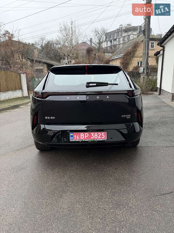 Внедорожник / Кроссовер Mazda EZ-60 2025 в Киеве