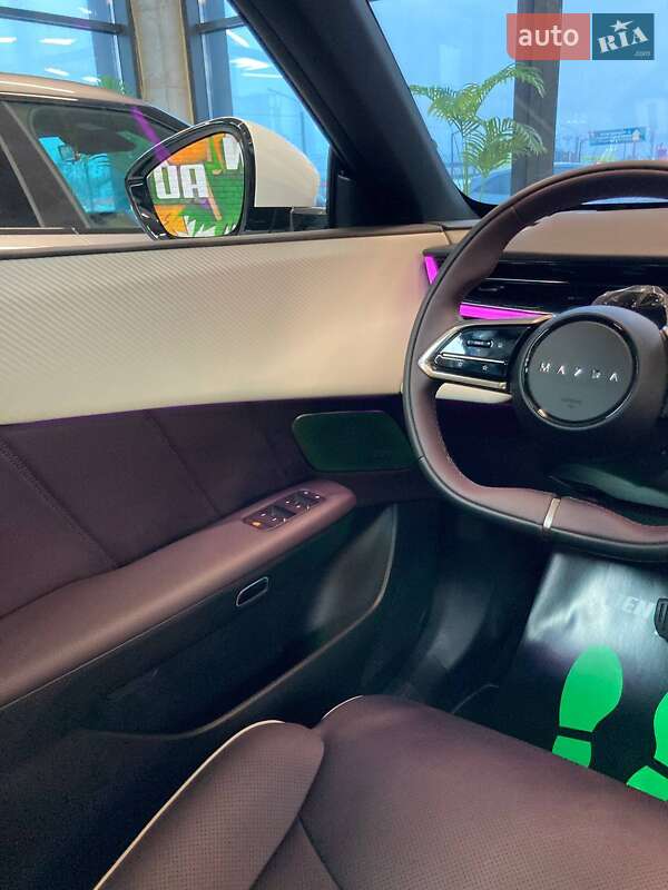 Внедорожник / Кроссовер Mazda EZ-60 2025 в Львове