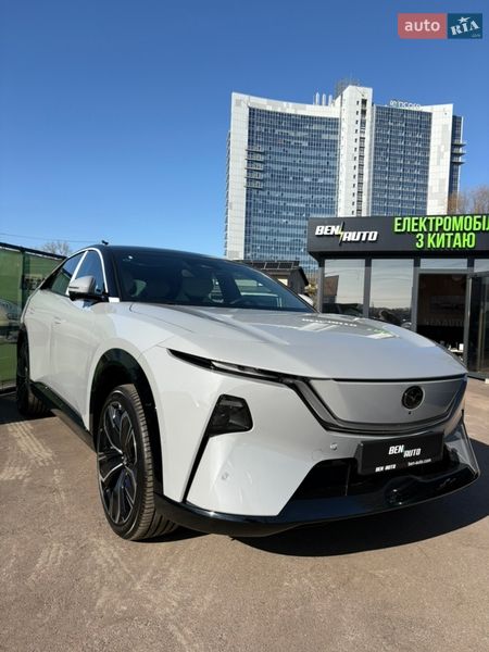 Внедорожник / Кроссовер Mazda EZ-60 2025 в Киеве