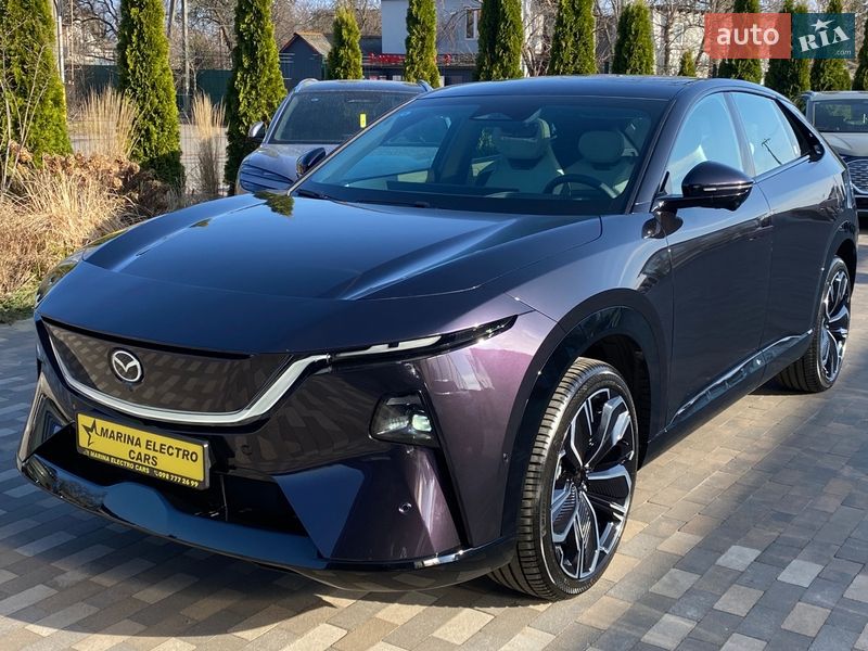 Внедорожник / Кроссовер Mazda EZ-60 2025 в Киеве