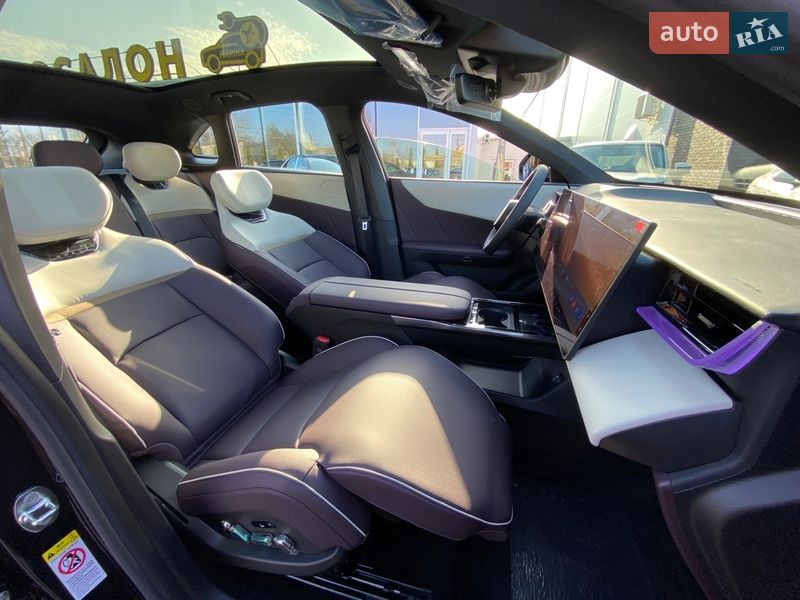 Внедорожник / Кроссовер Mazda EZ-60 2025 в Киеве