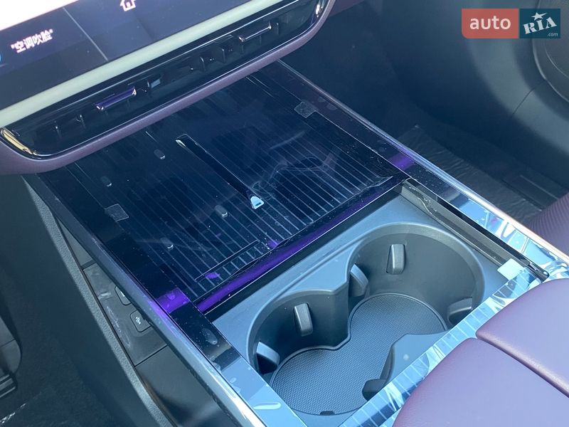 Внедорожник / Кроссовер Mazda EZ-60 2025 в Киеве